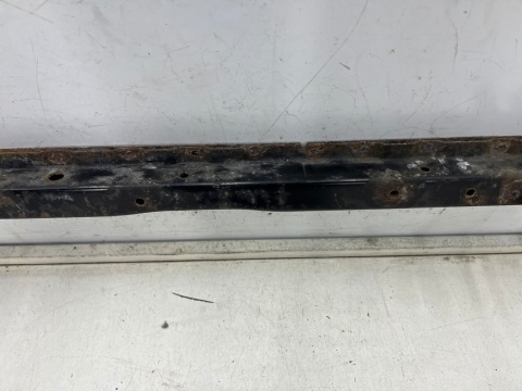 Belka zderzaka Nissan X-Trail III T32 Rogue 13-21r. przednie dolne wzmocnienie pasa przedniego dolna belka chłodnicy przód