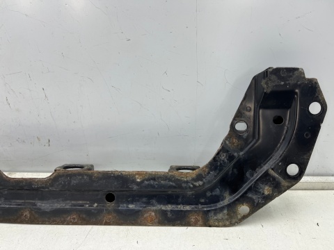 Belka zderzaka Nissan X-Trail III T32 Rogue 13-21r. przednie dolne wzmocnienie pasa przedniego dolna belka chłodnicy przód
