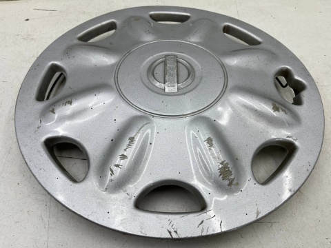 Kołpak Nissan 15 cali r15 jedna sztuka art21015