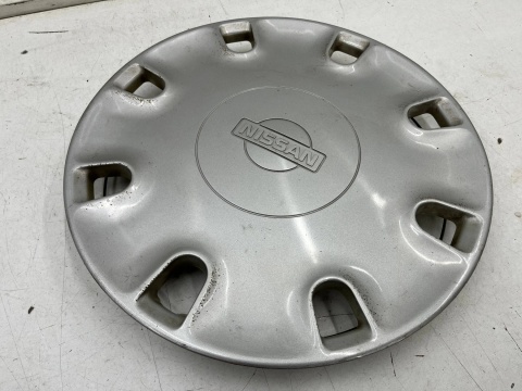 Kołpak Nissan Primera P10 90-98r. 14 cali r14 oryginalny 4031593j00