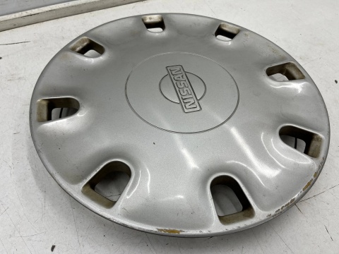 Kołpak Nissan Primera P10 90-98r. 14 cali r14 oryginalny 4031593j00