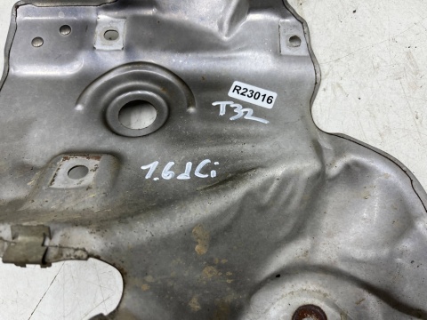 Osłona termiczna Nissan X-Trail III T32 Rogue 13-21r. 1.6 dCi osłona osłona katalizatora 298534367r