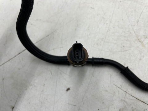 Rura Nissan X-Trail III T32 Rogue 13-21r. 1.6 dCi diesel przewód wąż paliwa plastikowy złącze trójnik