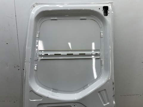 Drzwi Mercedes W910 W907 18r.- prawe tylne prawy tył A9107424900