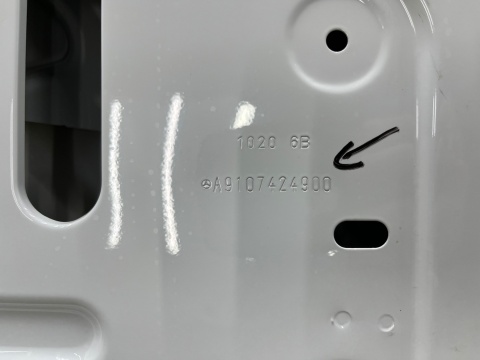 Drzwi Mercedes W910 W907 18r.- prawe tylne prawy tył A9107424900