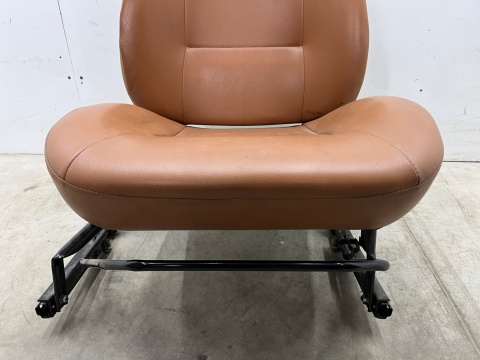 Fotele Aixam Crossline 2008r.- prawe przednie siedzisko oparcie pasażera