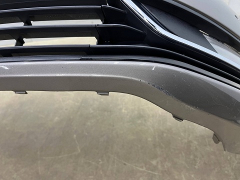 Zderzak przedni VW Passat B7 10-14r. przód 4XPDC spryski 3AA807221