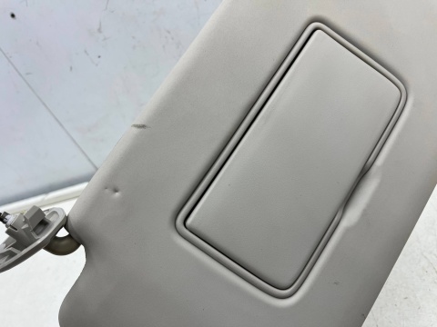 Daszek Nissan X-Trail III T32 Rogue 13-21r. LEWY przeciwsłonecznik kierowcy osłona przeciwsłoneczna lewa EUROPA