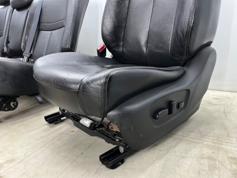 Fotele Nissan X-Trail III T32 Rogue 13-21r. elektryczne PODGRZEWANE skórzane EUROPA komplet