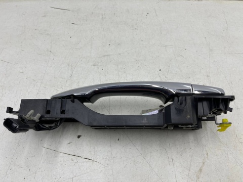 Klamka Nissan X-Trail III T32 Rogue 13-21r. Keyless lewa przednia zewnętrzna rączka drzwi CHROMOWANA lewy przód