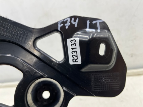 Ślizg BMW 2 F74 Gran Coupe 24r.- lewe tylne mocowanie zderzaka lewy tył 5a35da5