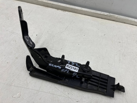 Zawias klapy Nissan X-Trail III T32 Rogue 13-21r. siłowniki bagażnika z zaślepkami KOMPLET