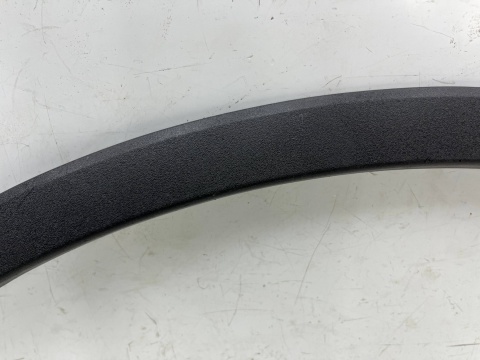 Listwa Polestar 2 II 20r.- prawy tylny rant nadkola błotnika nakładka prawy tył 32216389