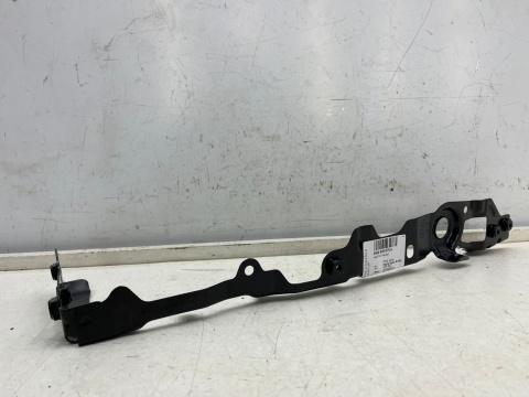 Mocowanie błotnika Audi A5 II 8w F5 Sportback 16-19r. NOWE lewe przednie wspornik podpora lewy przód 8w6809075a