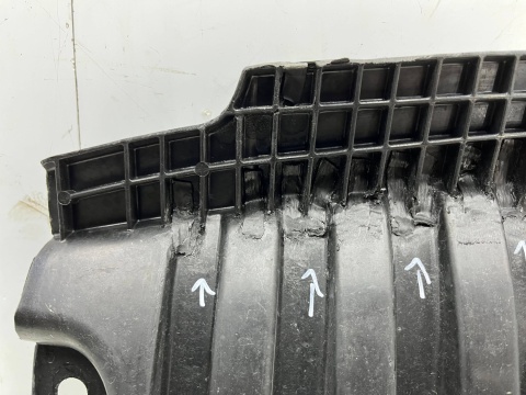 Osłona pod silnik Mercedes w214 s214 v214 x214 E-klasa 23r.- przednia płyta dolna podwozia pod zderzak a2145200600