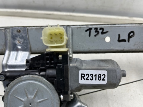 Podnośnik szyb Nissan X-Trail III T32 Rogue 13-21r. lewy przedni mechanizm podnoszenia szyb 6 pin EU lewy przód