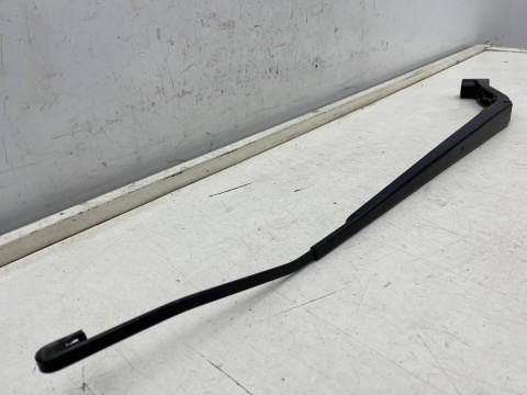 Ramię wycieraczki Nissan X-Trail III T32 Rogue 13-21r. PRAWA strona pasażera EUROPA prawy przód
