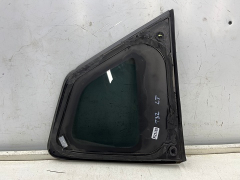 Szyba boczna Nissan X-Trail III T32 Rogue 13-21r. trójkąt lewa tylna karoseryjna ciemna lewy tył oryginalna