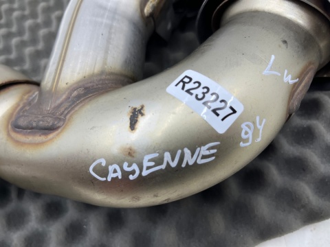 Wydech Porsche Cayenne III 9y 17r.- LEWA tylna podwójna końcówka tłumika nasadka CHROMOWANA oryginalna lewy tył 9y0253683af