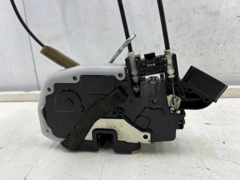 Zamek drzwi Nissan X-Trail III T32 Rogue 13-21r. lewy przedni zamek drzwi kierowcy 4 pin EU lewy przód b4jra-xj