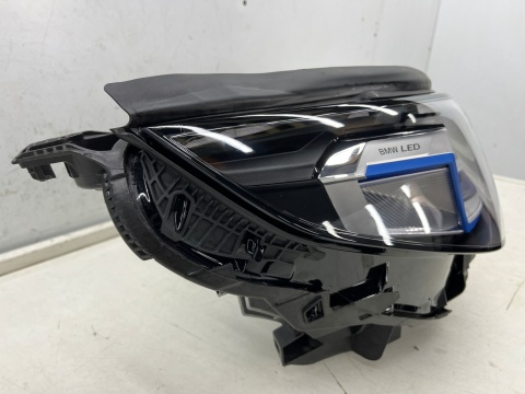 Lampa reflektor BMW X3 G45 2024r.- PRAWA przednia Adaptive BMW LED prawy przód nieuszkodzona EUROPA 5a1bd26