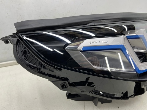 Lampa reflektor BMW X3 G45 2024r.- PRAWA przednia Adaptive BMW LED prawy przód nieuszkodzona EUROPA 5a1bd26