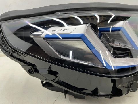 Lampa reflektor BMW X3 G45 2024r.- PRAWA przednia Adaptive BMW LED prawy przód nieuszkodzona EUROPA 5a1bd26