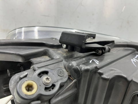 Lampa reflektor VW Polo 5 V 6r 09-14r. LEWA przednia zwykła na żarówkę H7 Europa lewy przód 6r1941015e