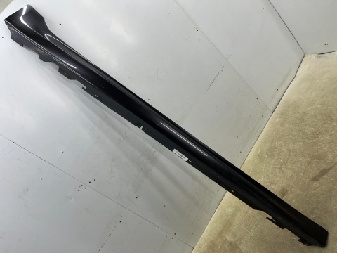 Nakładka progu BMW G30 sedan G31 kombi M-Pakiet 17-24r. PRAWA listwa progowa zewnętrzna Mpakiet 8064744
