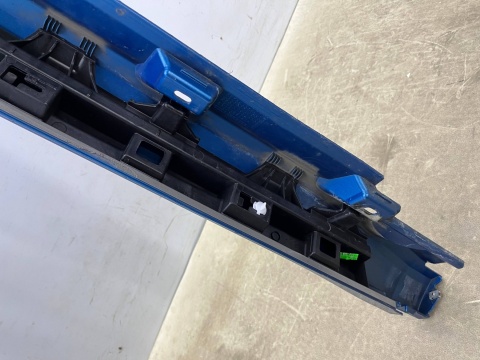 Nakładka progu VW Arteon 17-25r. PRAWA listwa progowa zewnętrzna ze ślizgiem 3g8853858