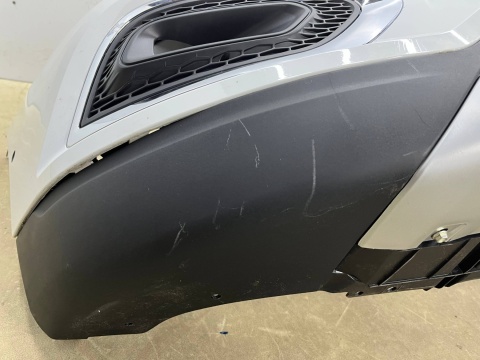 Zderzak przedni Renault Kadjar 18-22r. Lift przód 4XPDC 620221936R