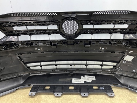 Zderzak przedni VW Tiguan 1 I R-Line 11-16r. Lift przód 6XPDC spryski 5N0807221AP