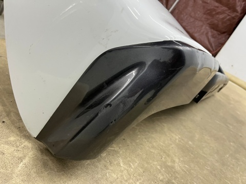 Zderzak tylny Isuzu D-Max DMax 3 III Mazda BT-50 BT50 III 19r.- nakładka zderzaka stopień PDC tylna belka zderzaka tył