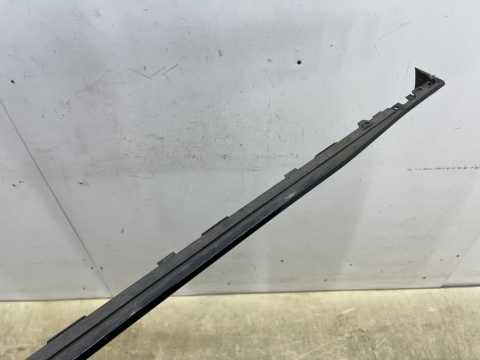 Nakładka progu VW Golf 8 VIII R-Line 19r.- LEWA listwa progowa zewnętrzna ze ślizgiem 5h0853287a