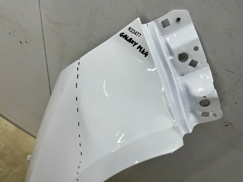 Błotnik Ford Galaxy Mk4 15-23r. prawy przedni prawy przód EM2BR16072AA