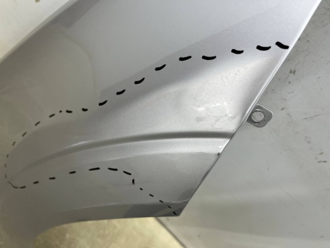 Błotnik Volvo XC60 2 II 17r.- prawy przedni prawy przód 