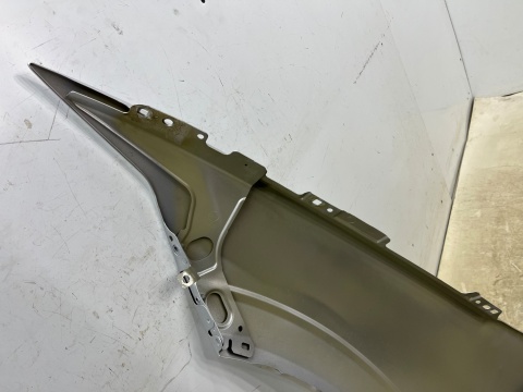 Błotnik Volvo XC60 2 II 17r.- prawy przedni prawy przód 