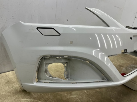 Zderzak przedni Seat Alhambra 2 II 10-22r. przód 4XPDC spryski 7N5807221A