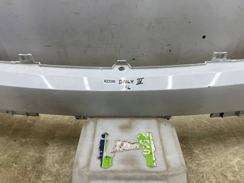 Atrapa Iveco Daily 4 IV 14-19r. Przedlift grill przednia maskownica zderzaka listwa 5801543604