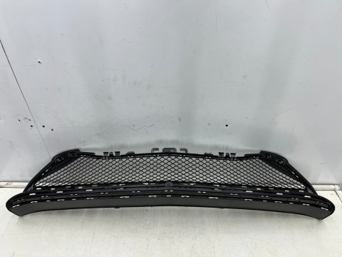 Atrapa Mercedes C207 W207 E-Klasa Coupe 12-17r. Lift dolna środkowa kratka przednia maskownica grill A2078851923