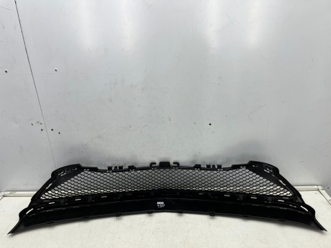 Atrapa Mercedes C207 W207 E-Klasa Coupe 12-17r. Lift dolna środkowa kratka przednia maskownica grill A2078851923