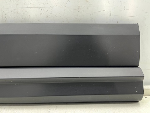 Listwa Audi Q5 II 80a FY + Sportback 16-24r. PRAWA tylna dolna nakładka drzwi prawy tył 80a853970