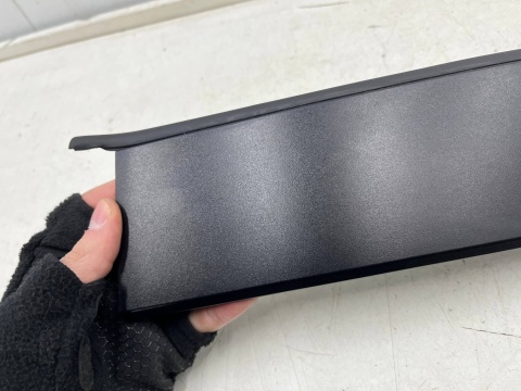 Listwa Mazda CX-5 II CX5 II KF 17-25r. prawa tylna nakładka ramki drzwi bocznych prawy tył kb7w50m31