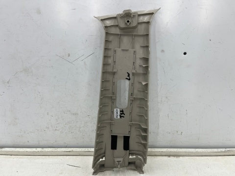 Plastik Nissan X-Trail III T32 Rogue 13-21r. lewa osłona słupka środkowego regulacji pasów poszycie tapicerka 769124ce0a