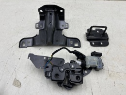 Zamek maski Porsche Macan II 95c 24r.- rygiel mocowanie podstawa zamka maski łącznik pasa komplet