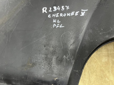 Zderzak przedni Jeep Cherokee KL 5 V 13-18r. Przedlift przód spoiler dokładka 68203214AA