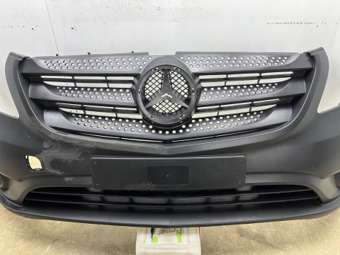 Zderzak przedni Mercedes Vito 3 III W447 14-19r. przód A4478800470