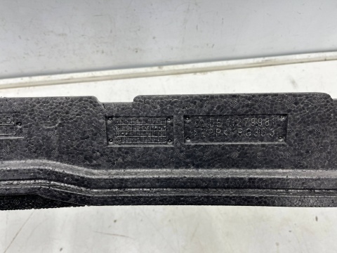 Absorber zderzaka Mercedes w247 B-klasa AMG line 18r.- przednie wzmocnienie styropian przód a2478806302