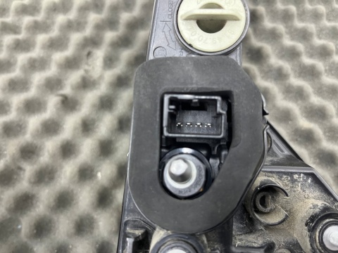 Lampa Audi A4 B9 8w Avant KOMBI 15-19r. prawa tylna w klapę bagażnika LED oryginalna EU prawy tył 8w9945076