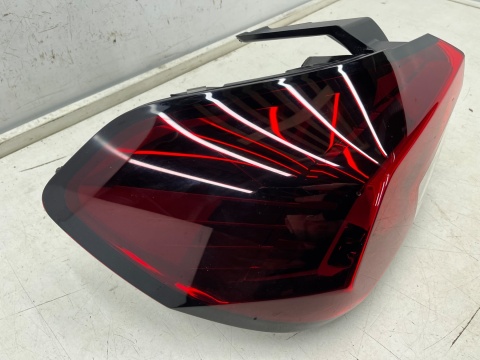 Lampa Opel Corsa F HB 5drzwi 19r.- lewa tylna ORYGINALNA Europa lewy tył 9829317380